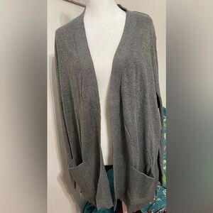 Croft & Barrow women’s Grey Cardigan XL NWT pockets